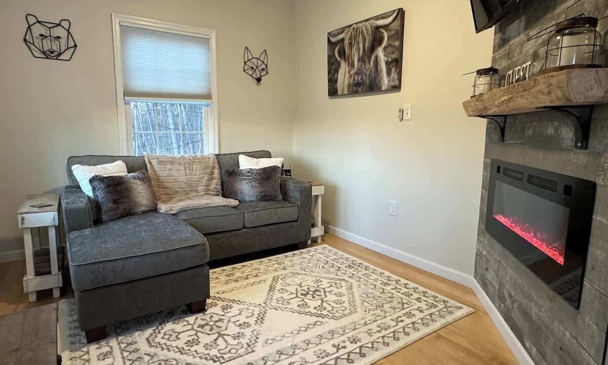 Photo of Livingroom in Front Royal