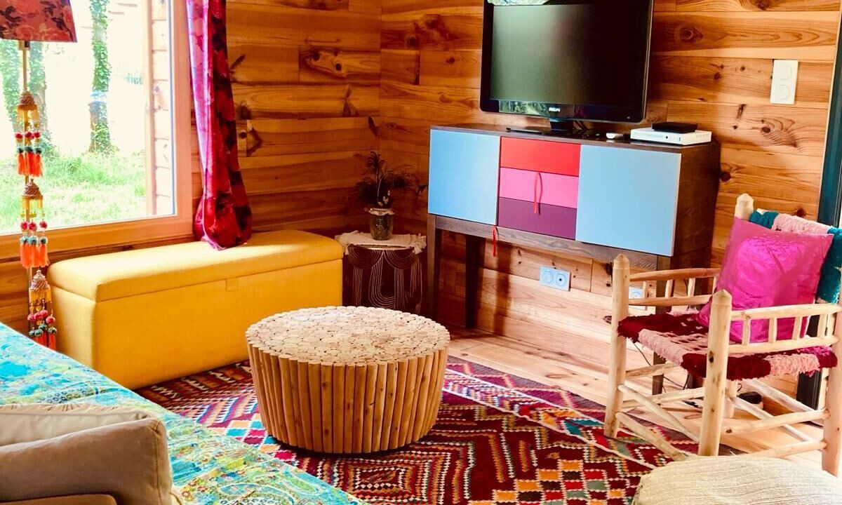 Photo of Livingroom in Saint-Julien-en-Born
