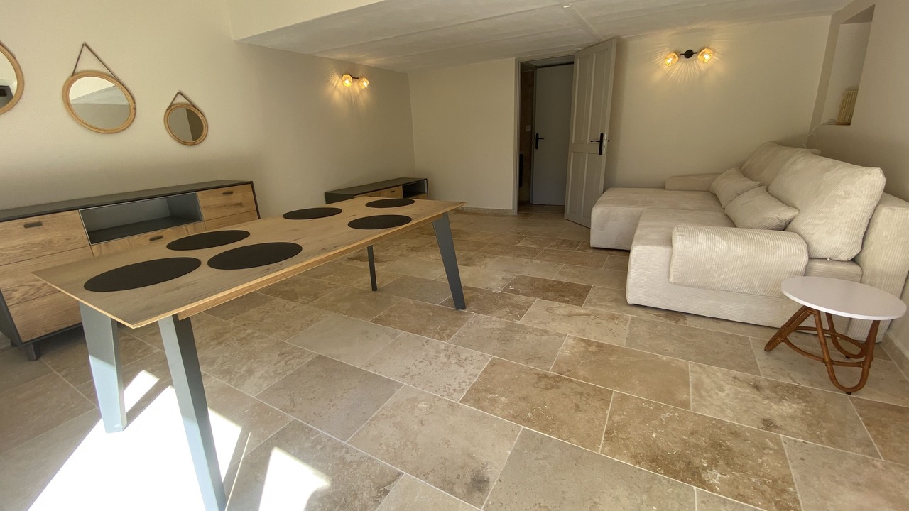 Photo of Livingroom in Caderousse