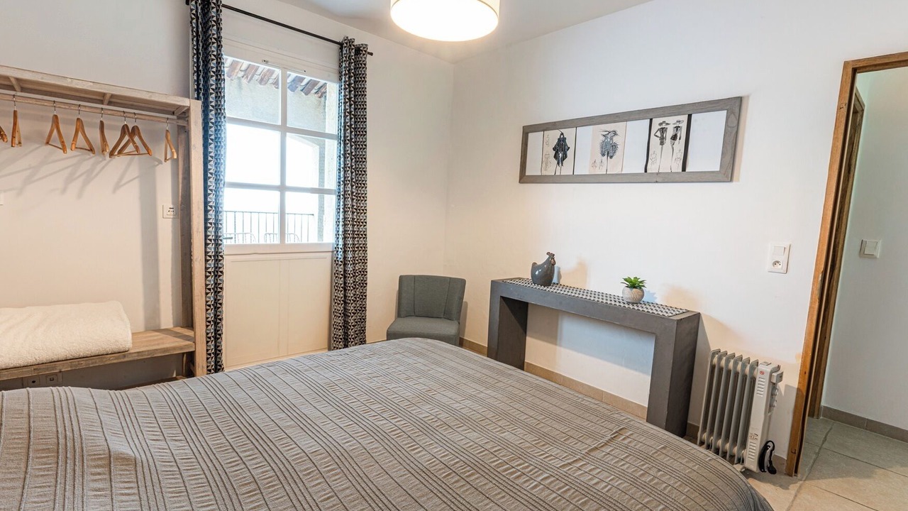 Photo of Bedroom in Issirac