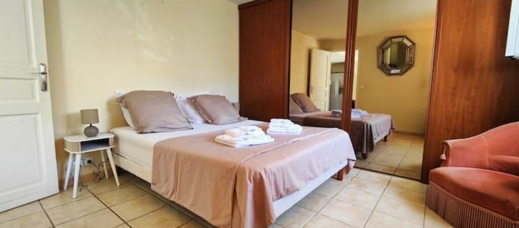 Photo of Bedroom in Frejus Plage