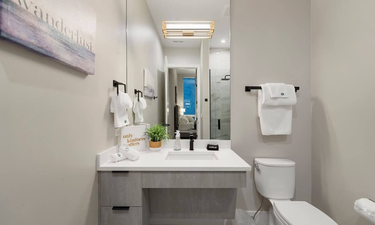 Photo of Bathroom in Downtown Chicago