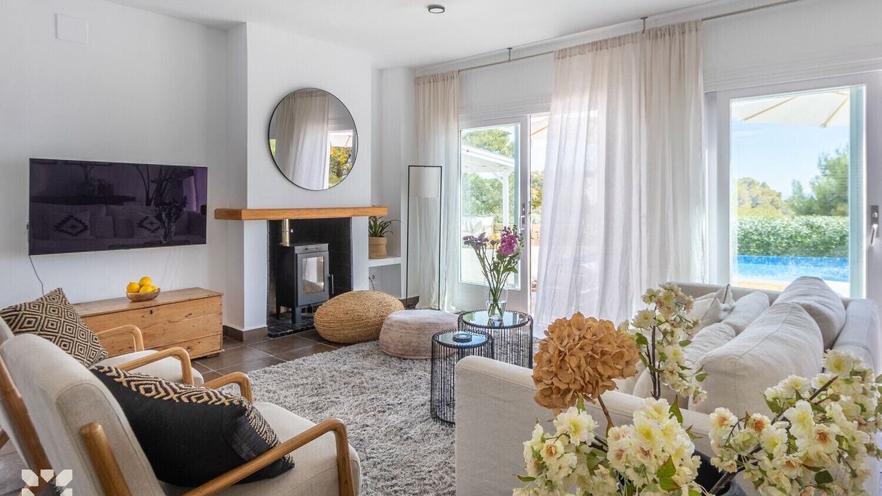 Photo of Livingroom in Urbanitzacio la Fustera