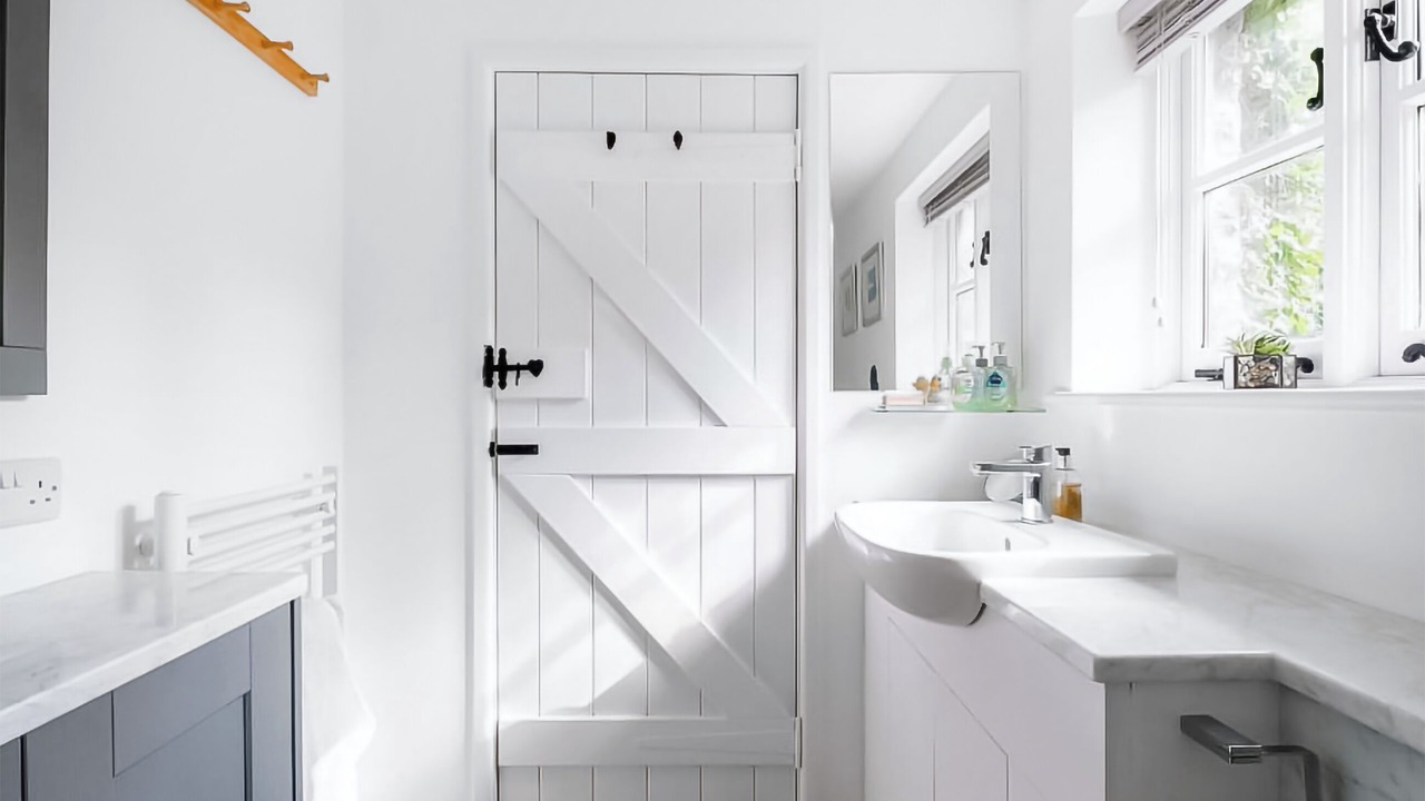 Photo of Bathroom in Langton Matravers