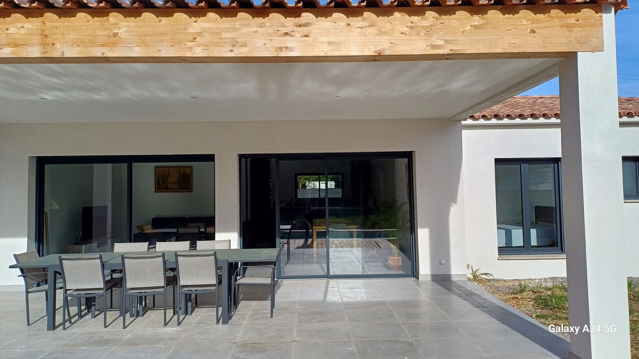 Photo of Outdoor in Sollies Pont