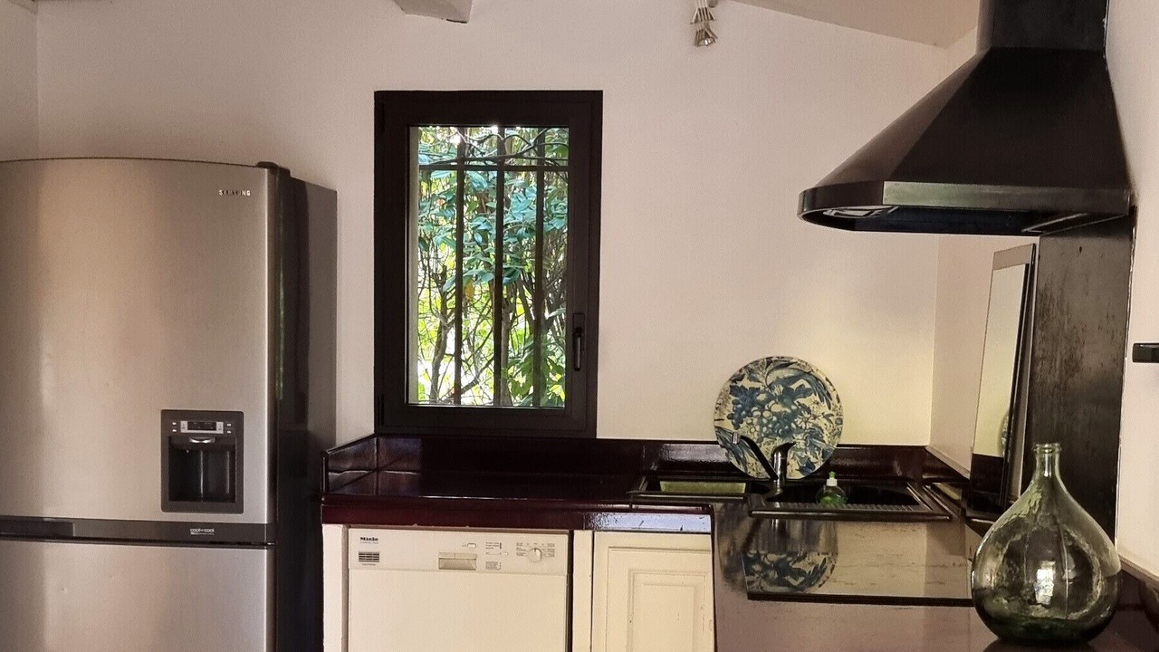 Photo of Kitchen in Entrecasteaux