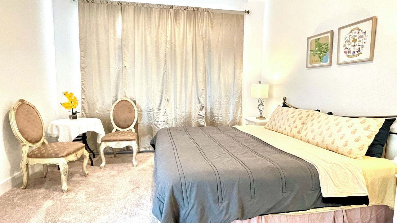 Photo of Bedroom in Rosenberg