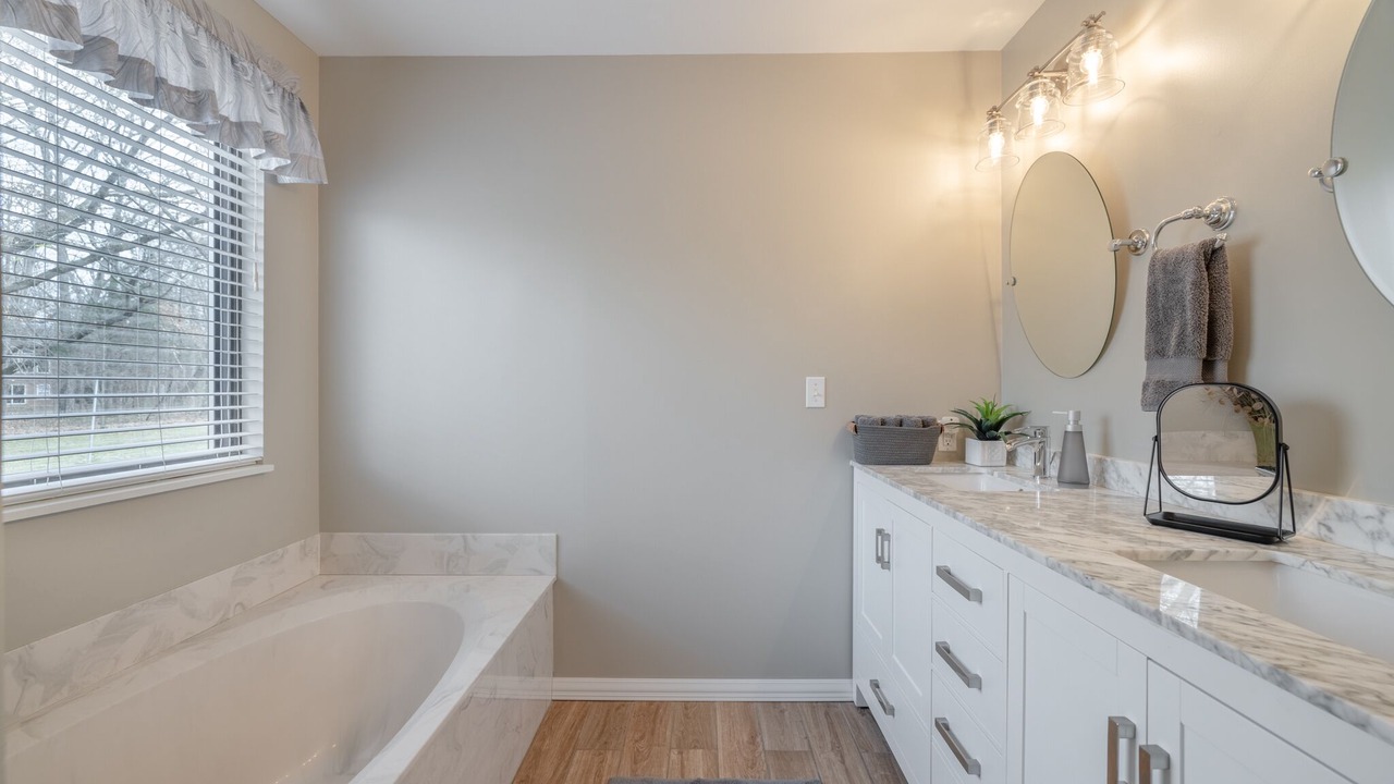 Photo of Bathroom in Innsbrook