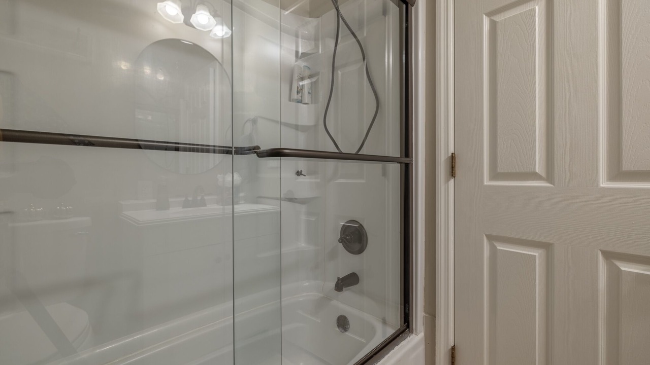Photo of Bathroom in Innsbrook