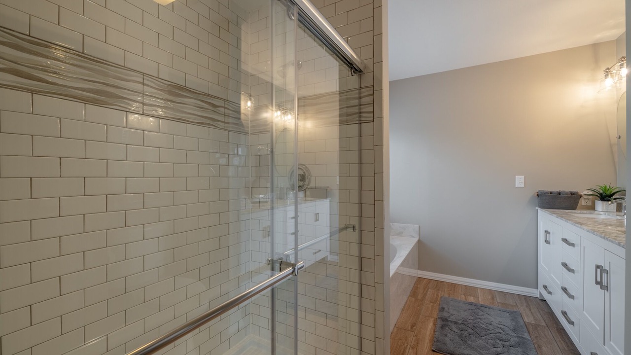 Photo of Bathroom in Innsbrook