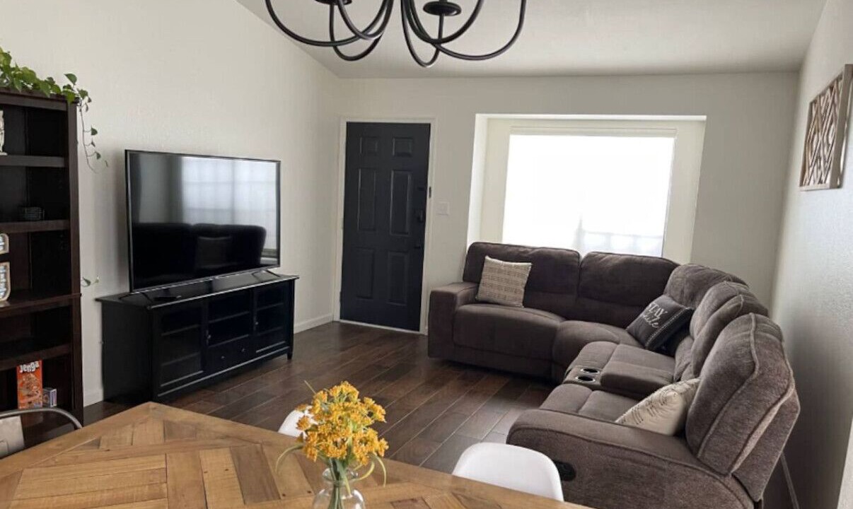 Photo of Livingroom in Sierra Vista