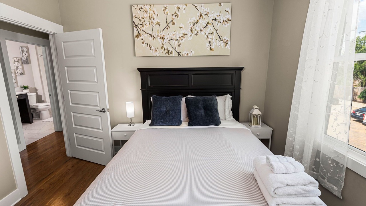 Photo of Bedroom in The Nations