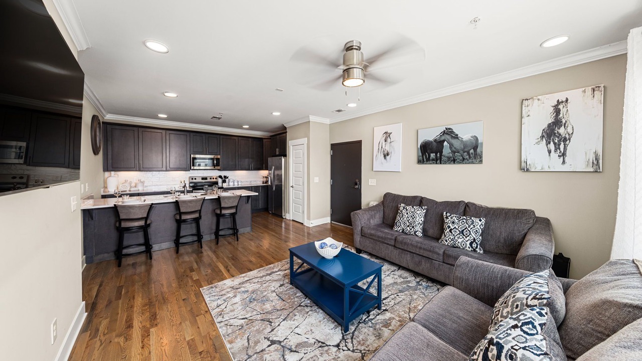 Photo of Livingroom in The Nations
