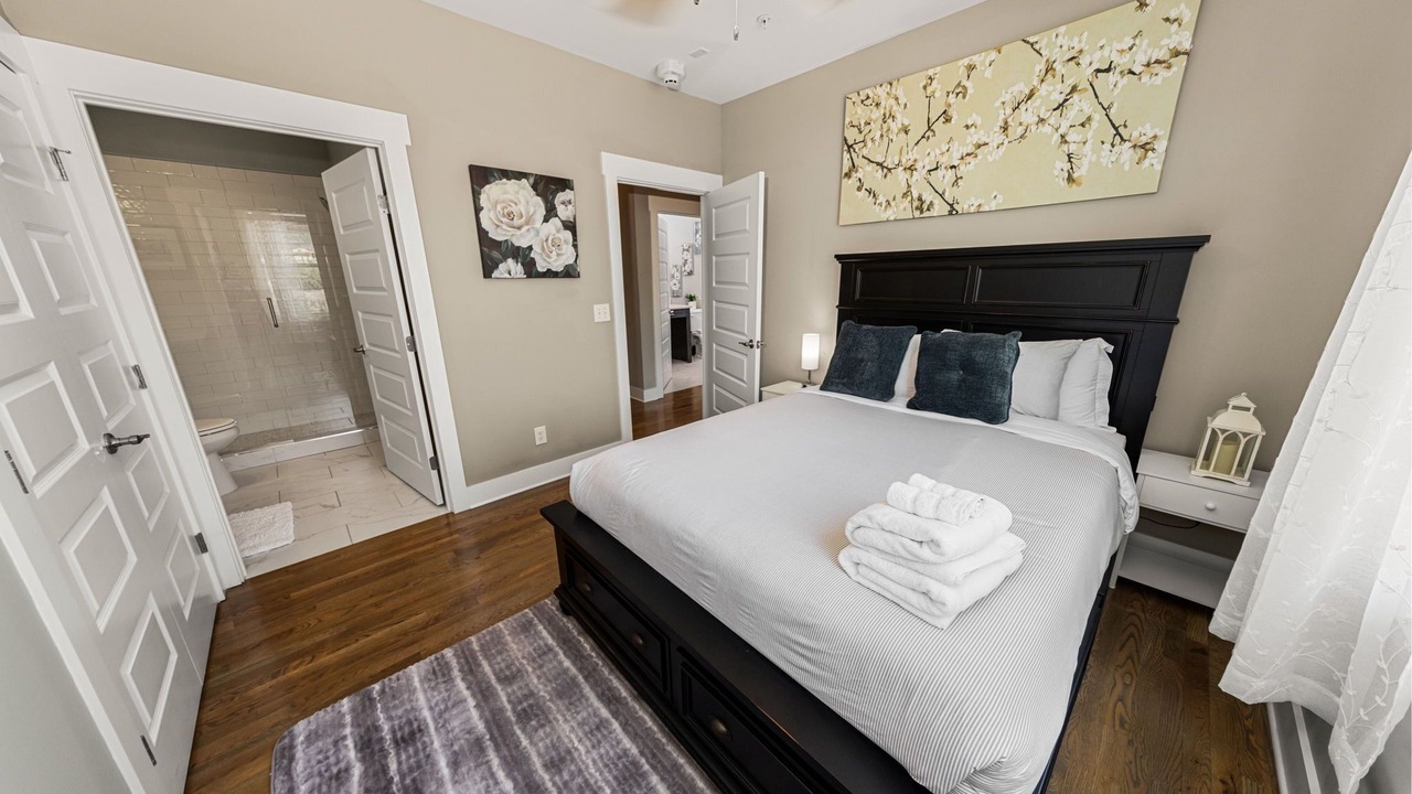 Photo of Bedroom in The Nations