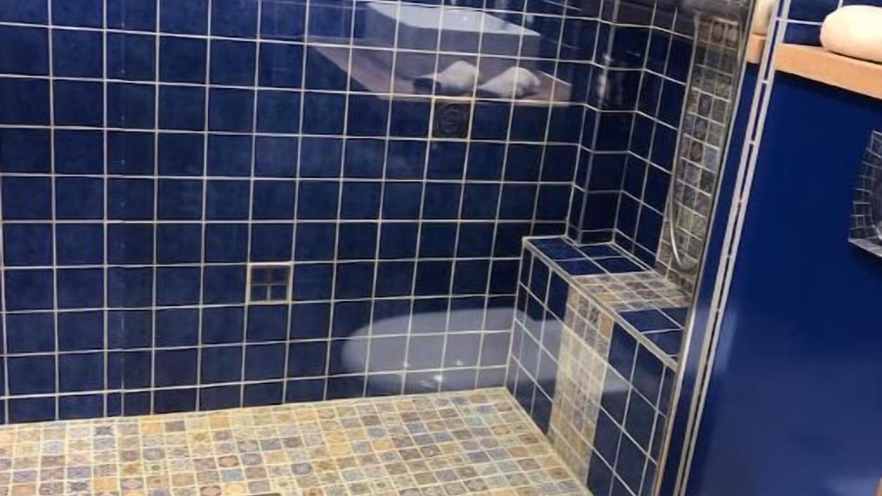 Photo of Bathroom in Diderot