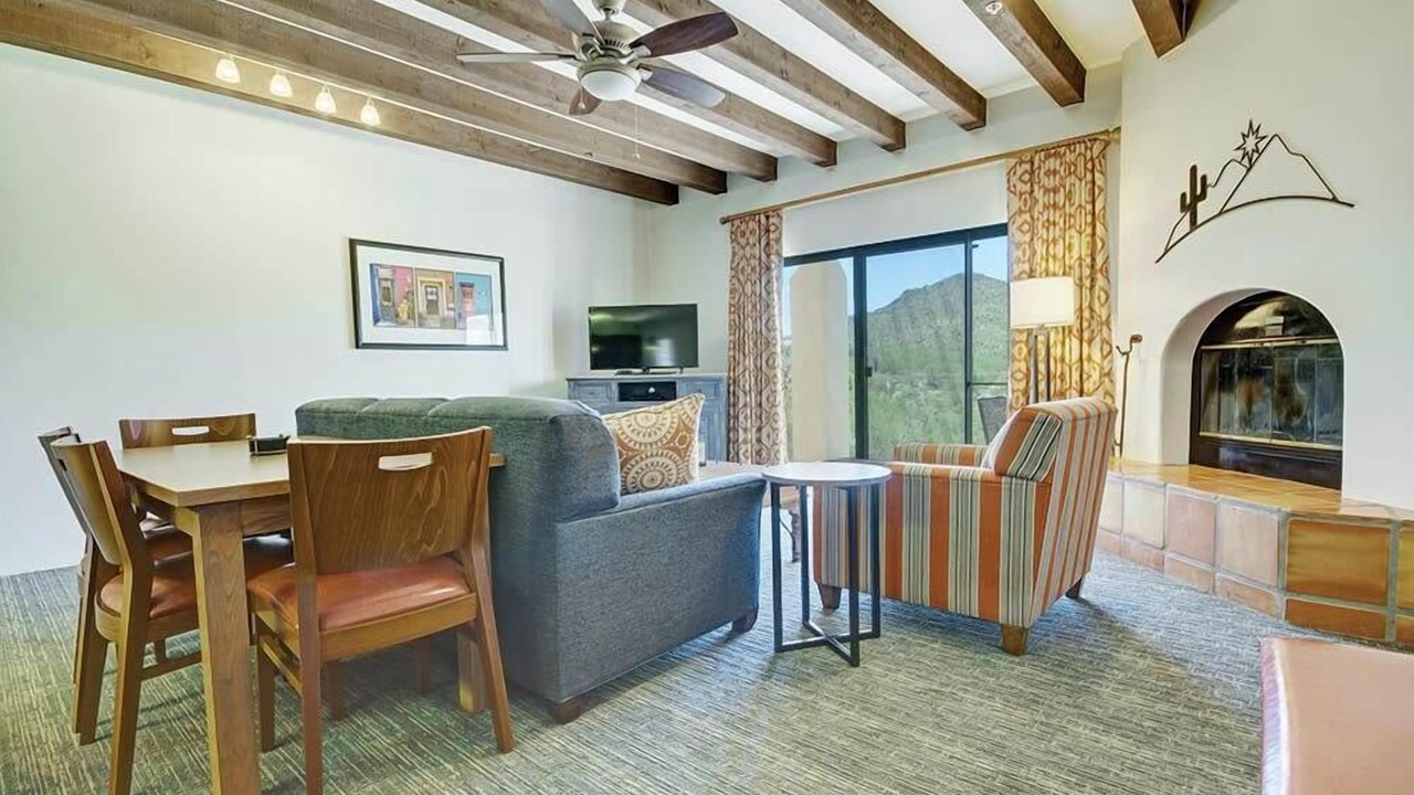 Photo of Livingroom in Starr Pass