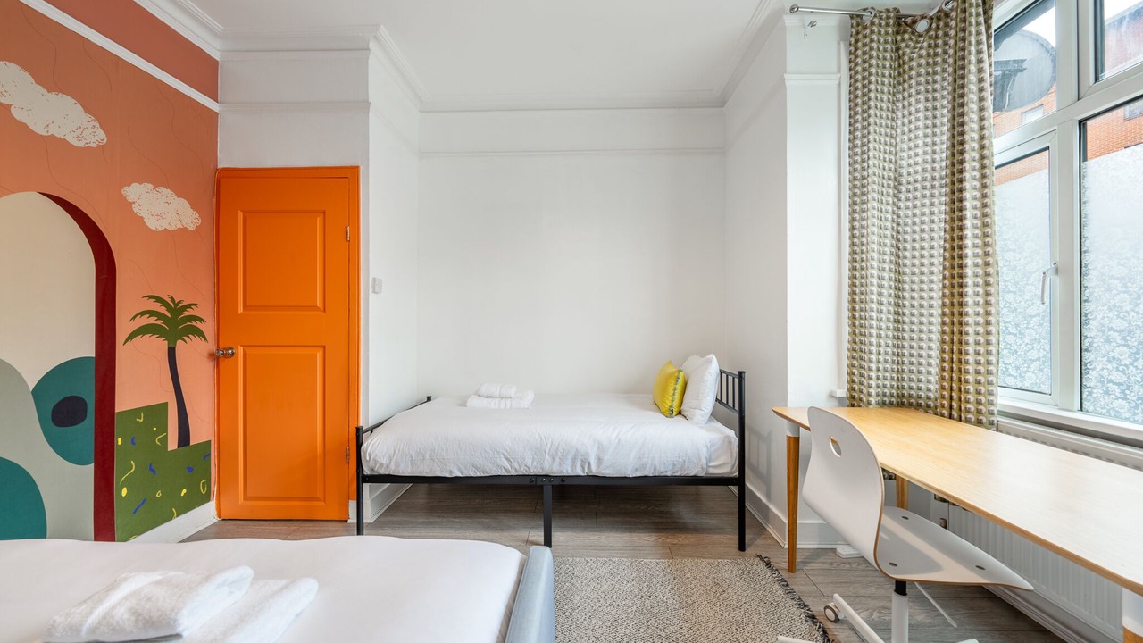 Photo of Others in Camberwell