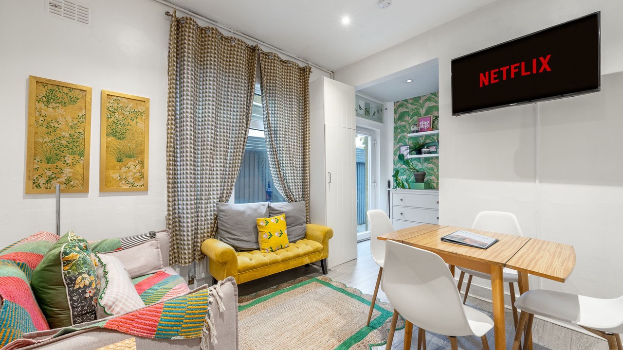 Photo of Bedroom in Camberwell