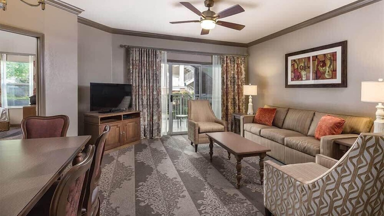 Photo of Livingroom in Pennington Bend