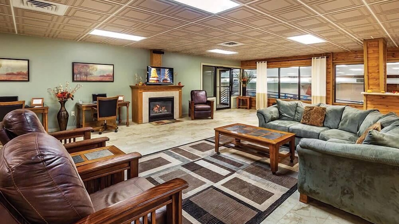 Photo of Livingroom in Lake Delton