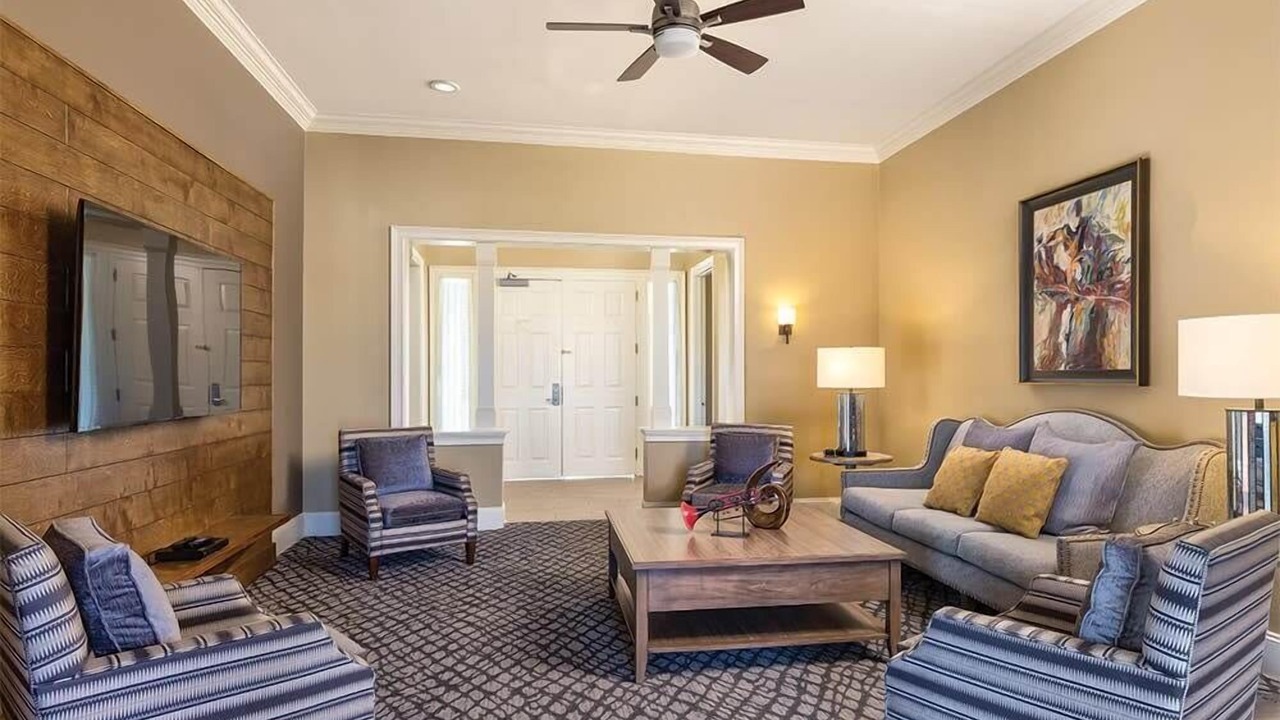 Photo of Livingroom in Pennington Bend