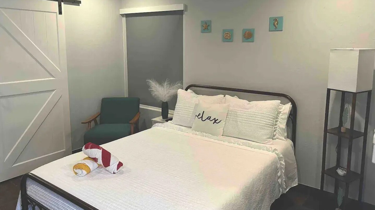Photo of Bedroom in Golden Gate
