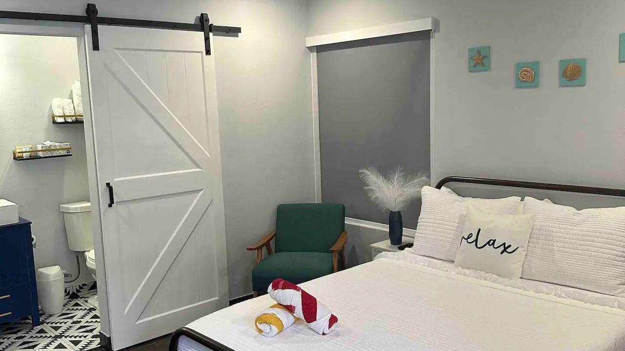 Photo of Bedroom in Golden Gate