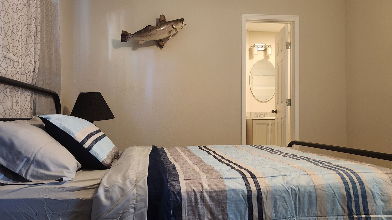 Photo of Bedroom in Orange
