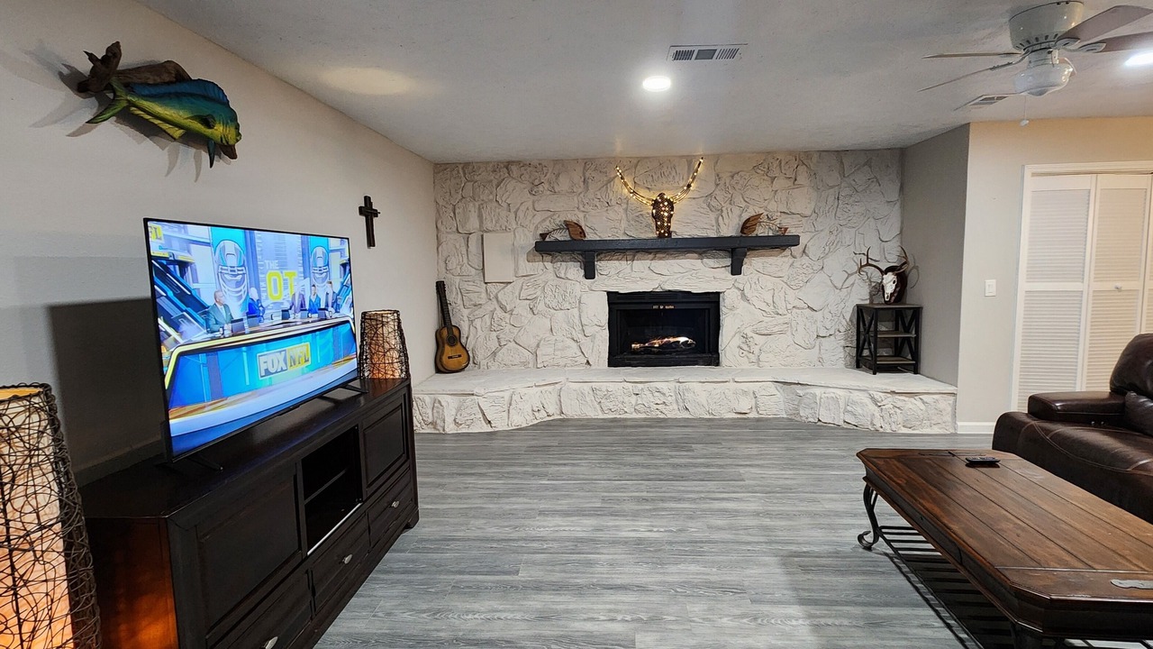 Photo of Livingroom in Orange