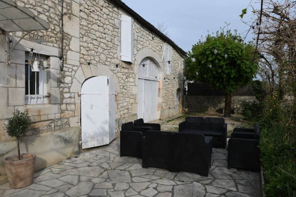 Photo of Patio Balcony in Peyrillac-et-Millac