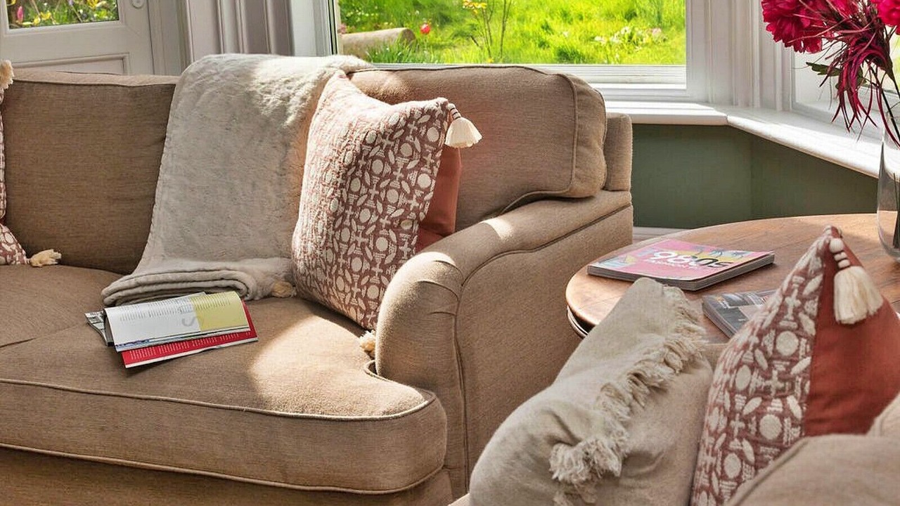 Photo of Livingroom in Exmouth