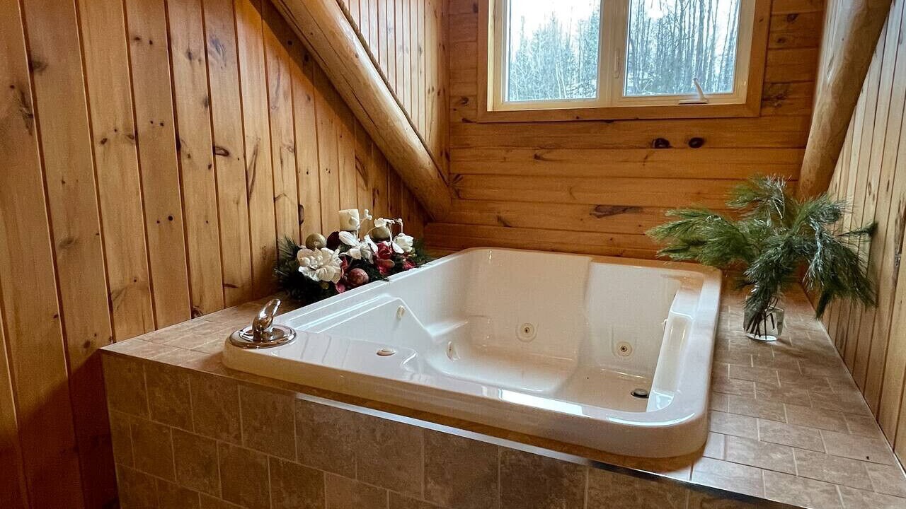 Photo of Bathroom in Val-des-Monts