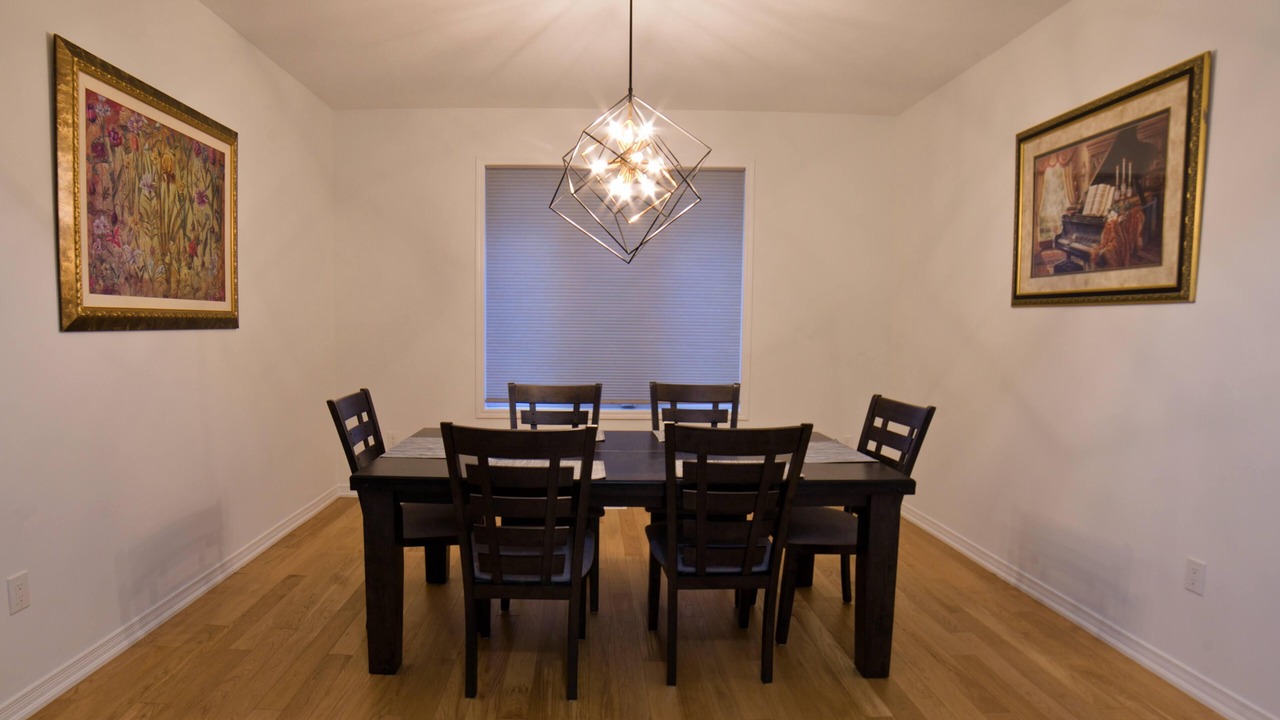 Photo of Livingroom in Brantford
