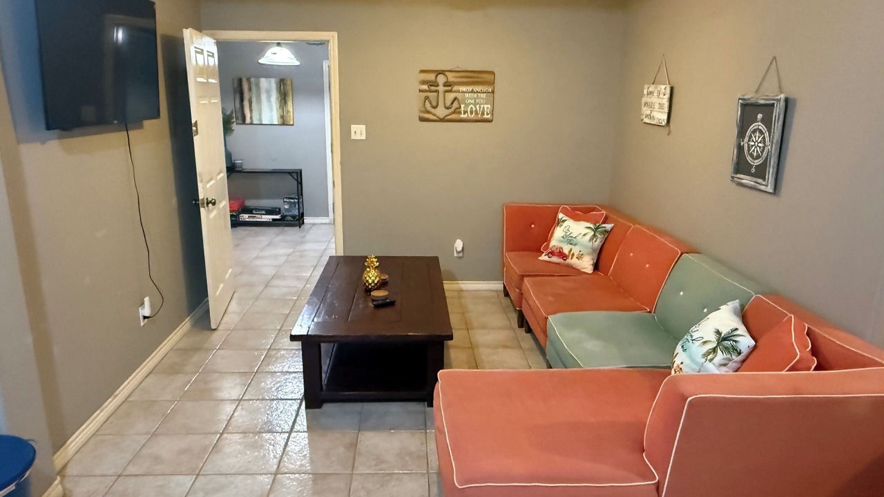 Photo of Livingroom in Portland