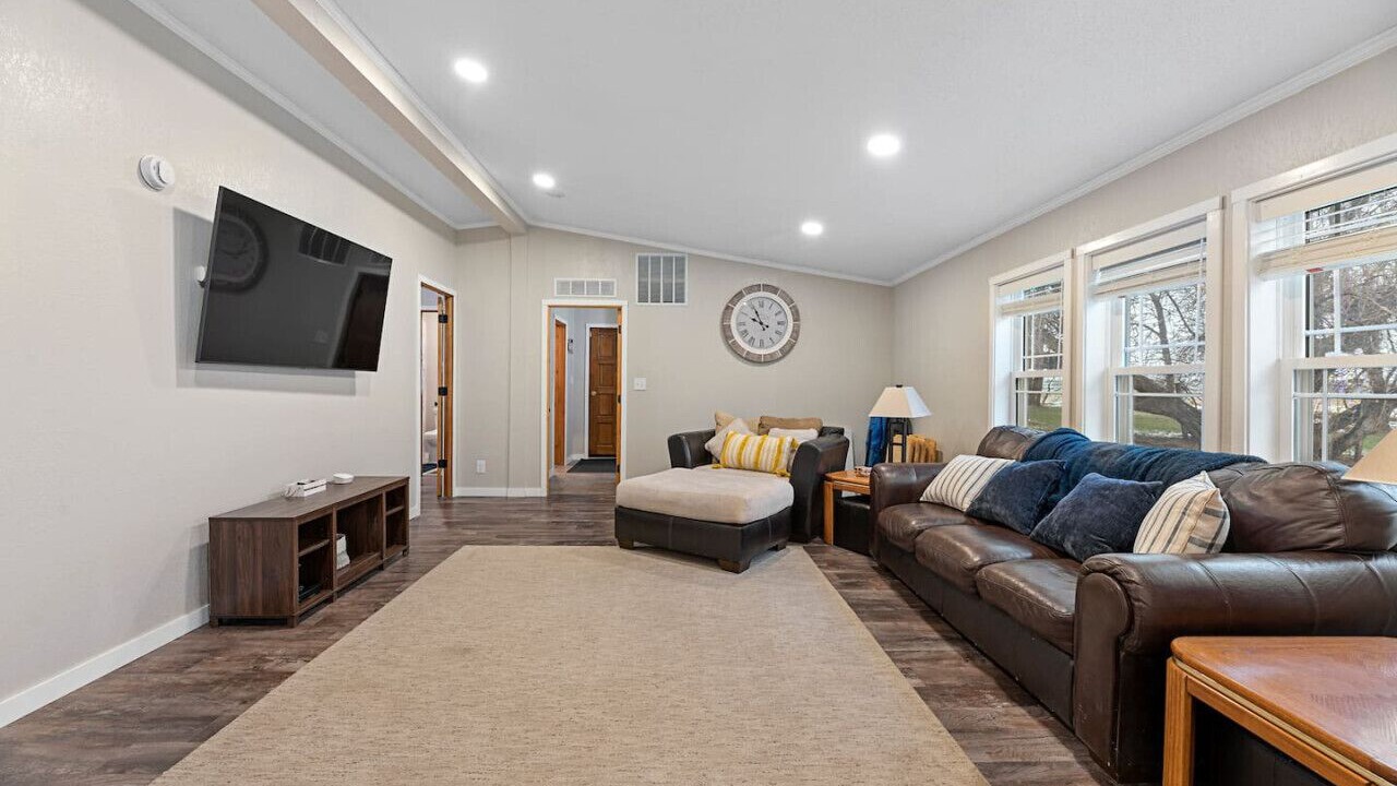 Photo of Livingroom in North Spearfish