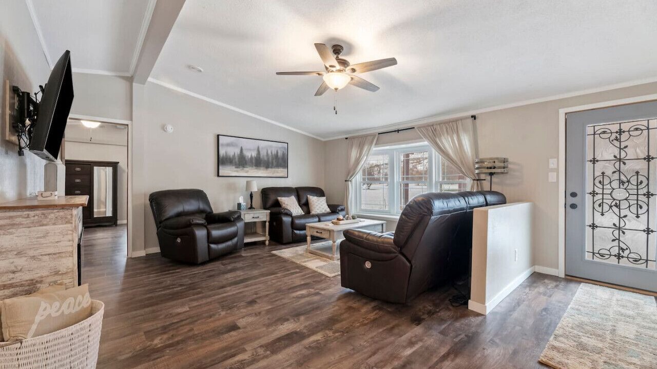 Photo of Livingroom in North Spearfish