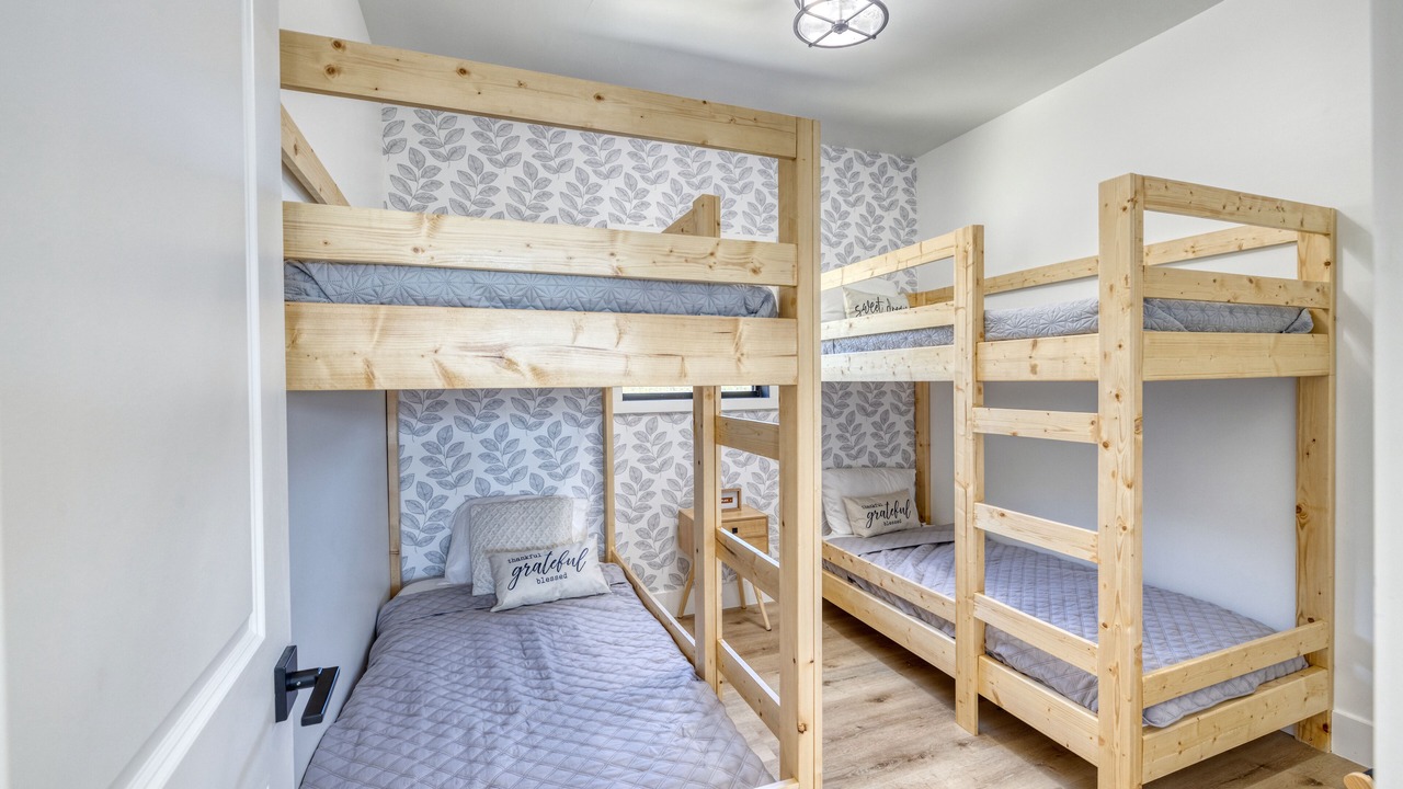 Photo of Bedroom in Leakey