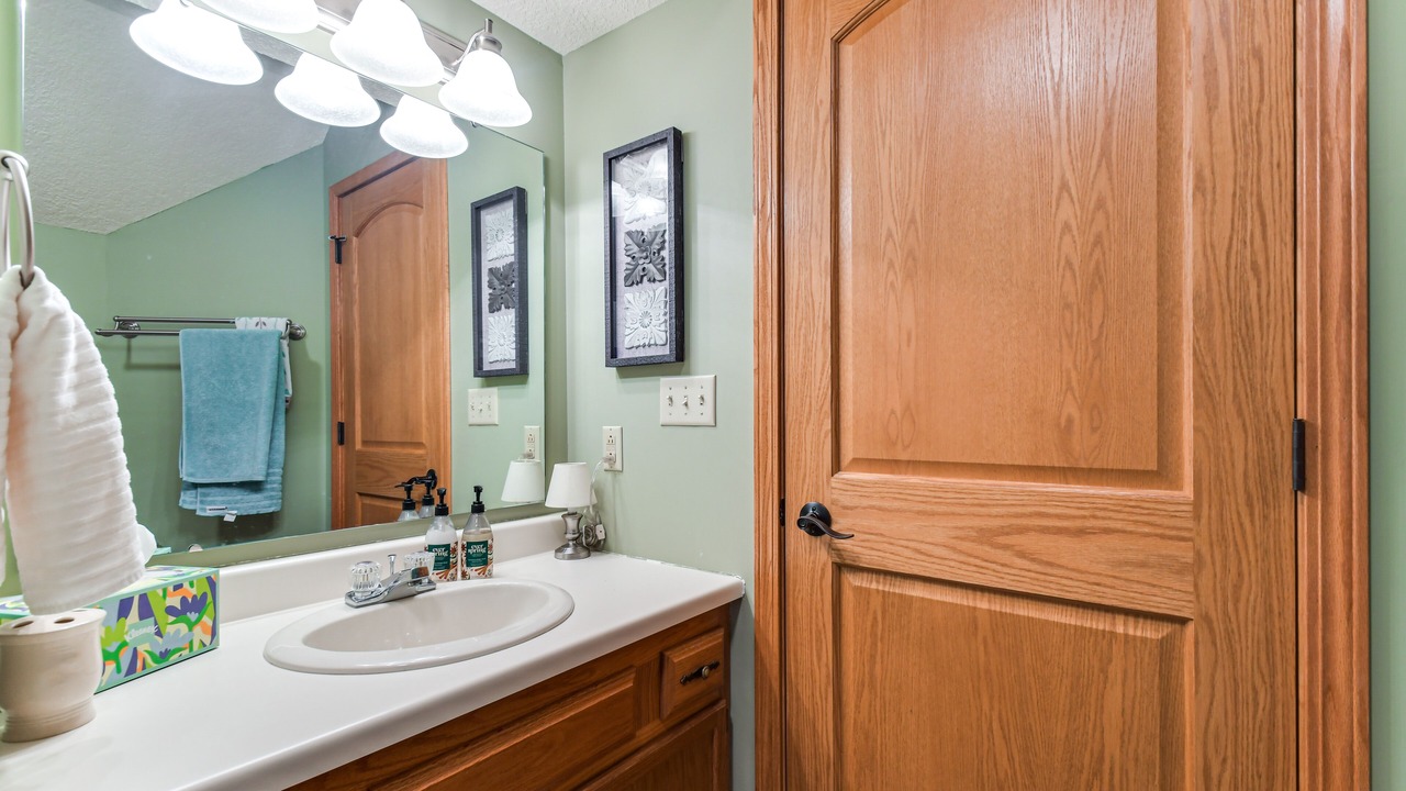 Photo of Bathroom in The Galena Territory