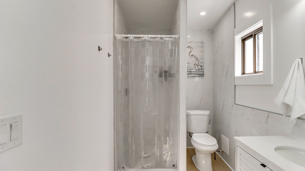 Photo of Bathroom in Colonial Beach