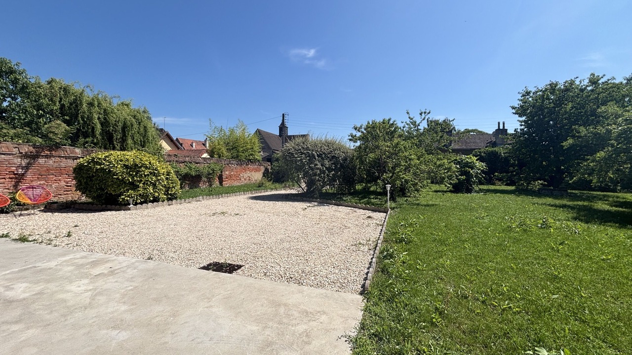 Photo of Outdoor in Seurre