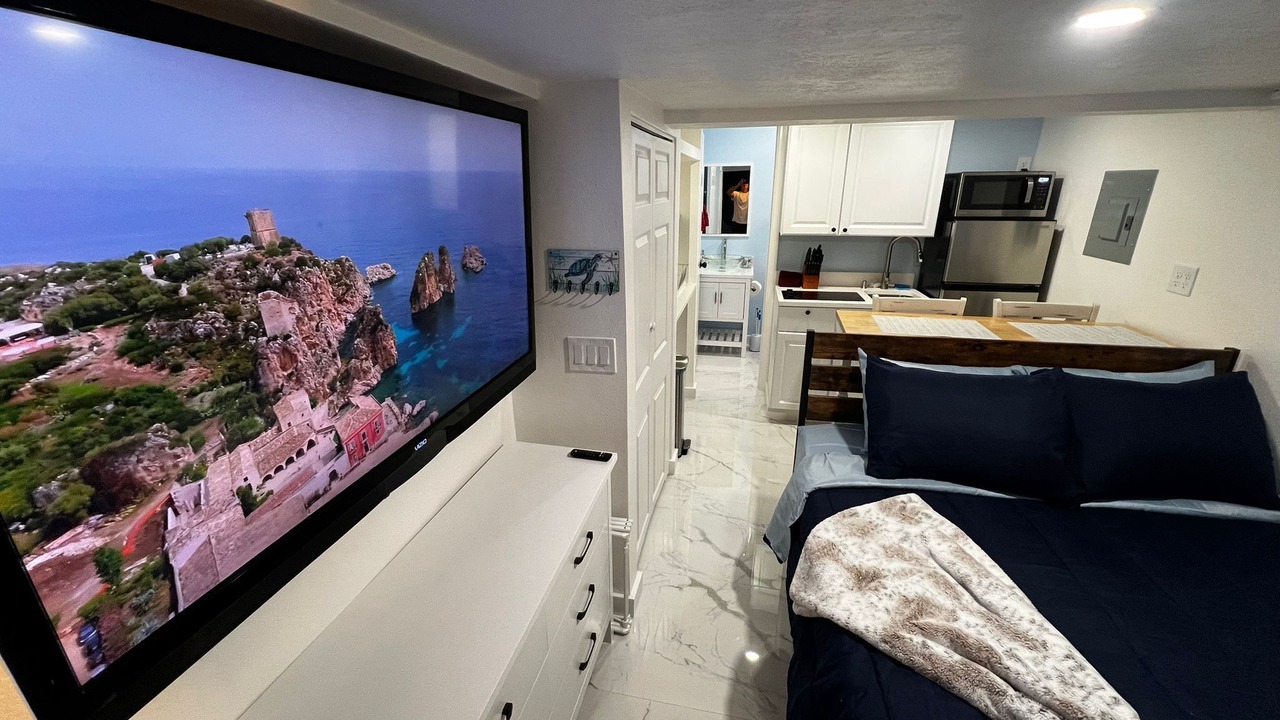 Photo of Bedroom in Lake Ridge