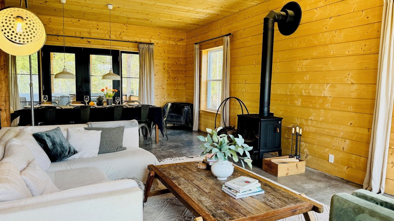 Photo of Livingroom in Stukely-Sud
