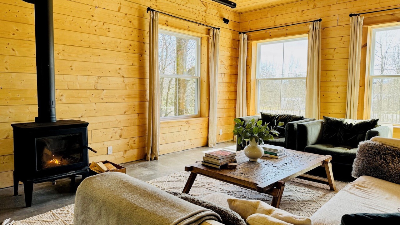 Photo of Livingroom in Stukely-Sud