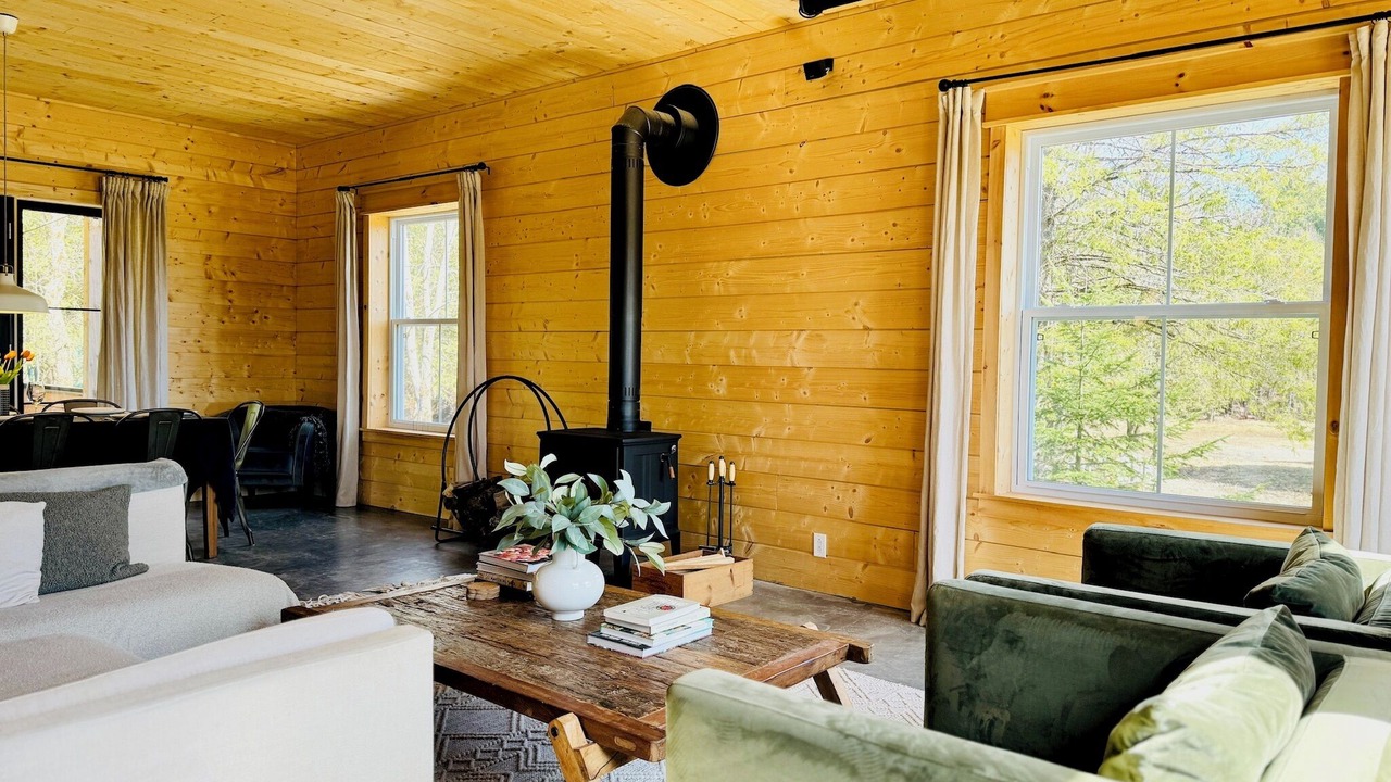 Photo of Livingroom in Stukely-Sud