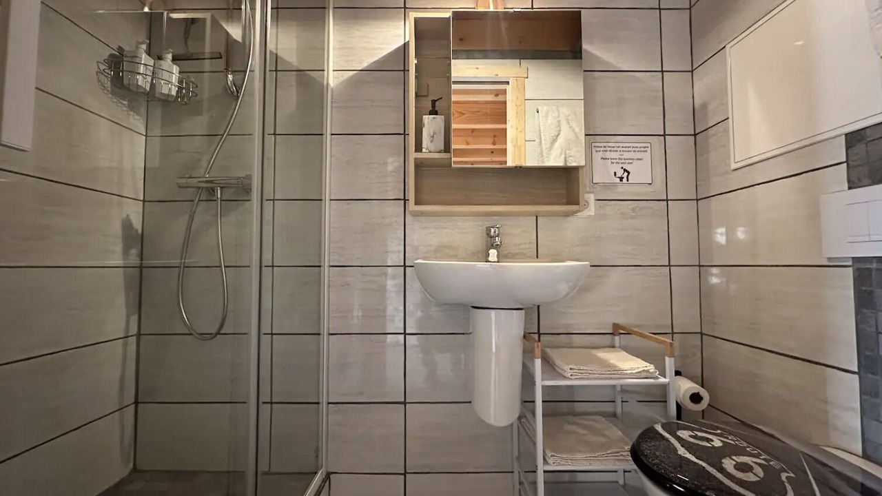 Photo of Bathroom in Neydens