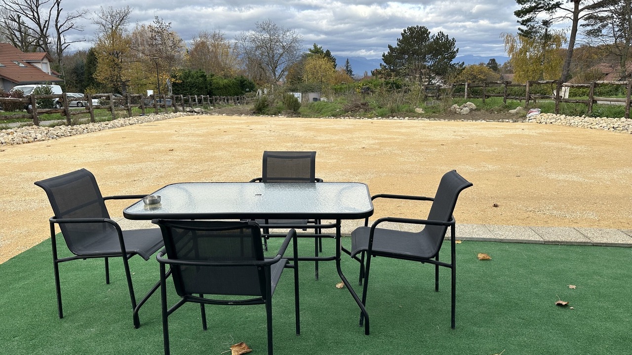 Photo of Outdoor in Neydens