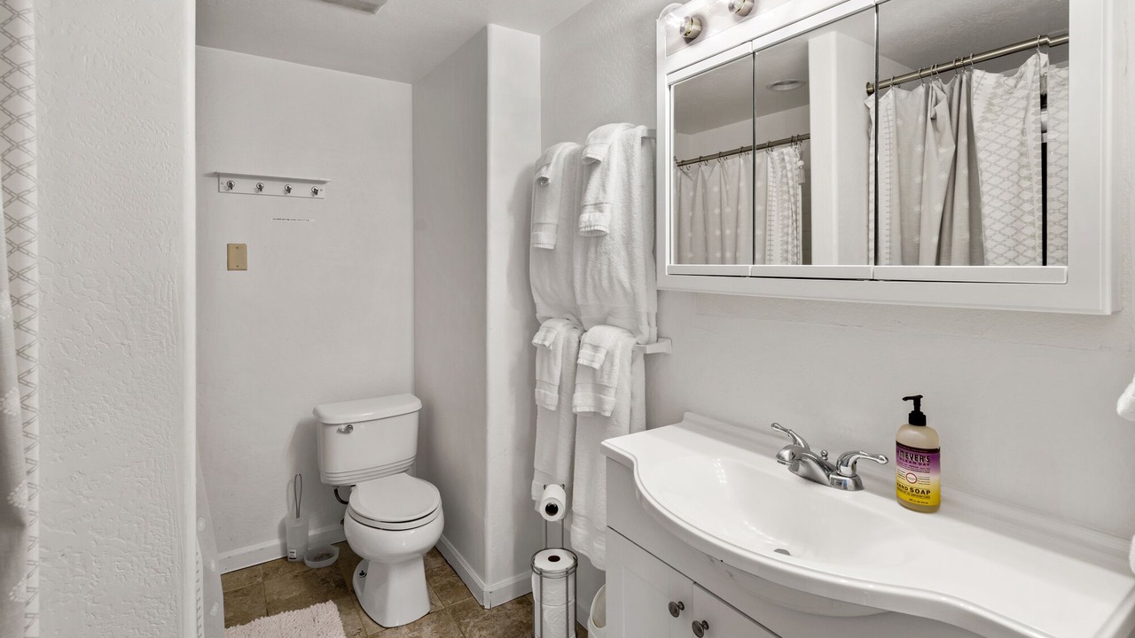 Photo of Bathroom in Talent