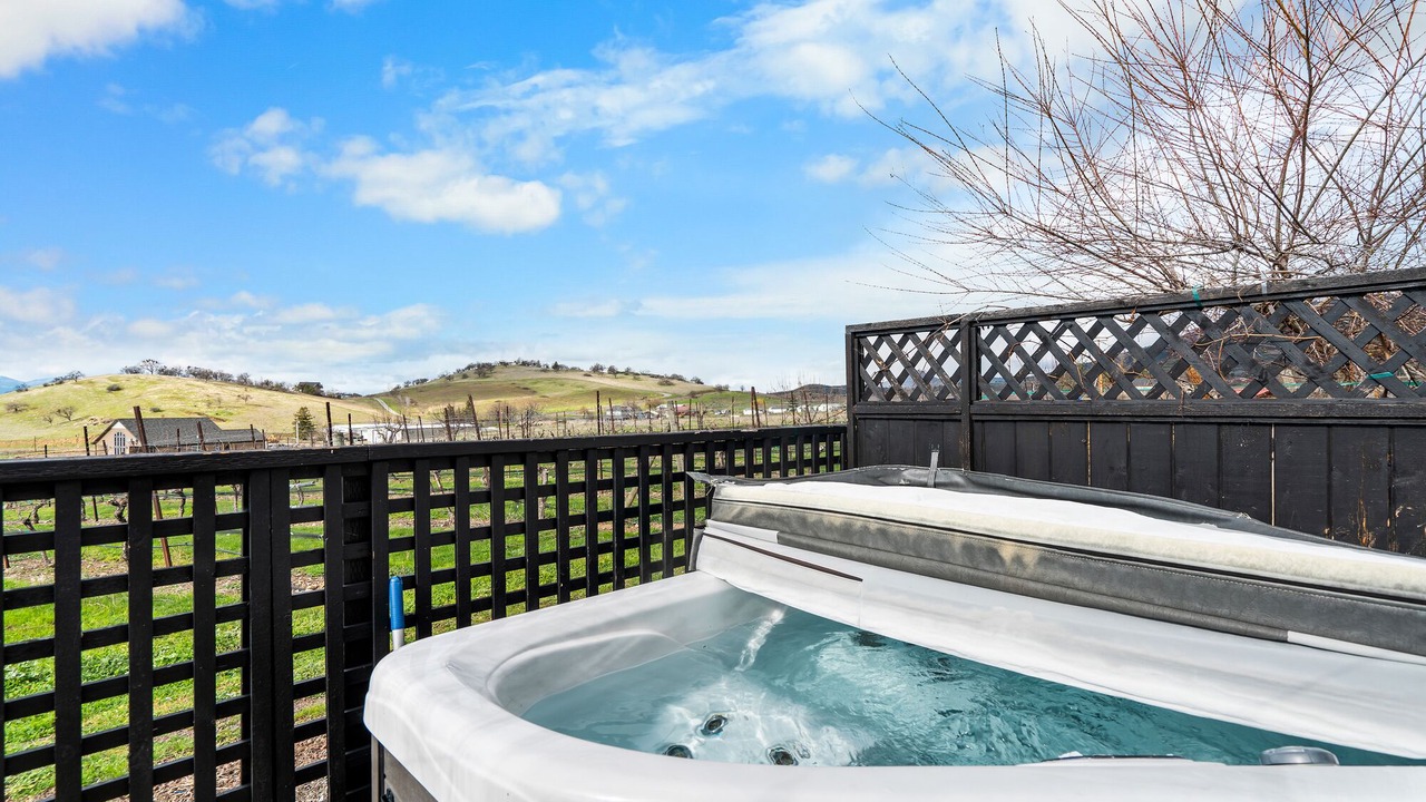 Photo of Patio Balcony in Talent