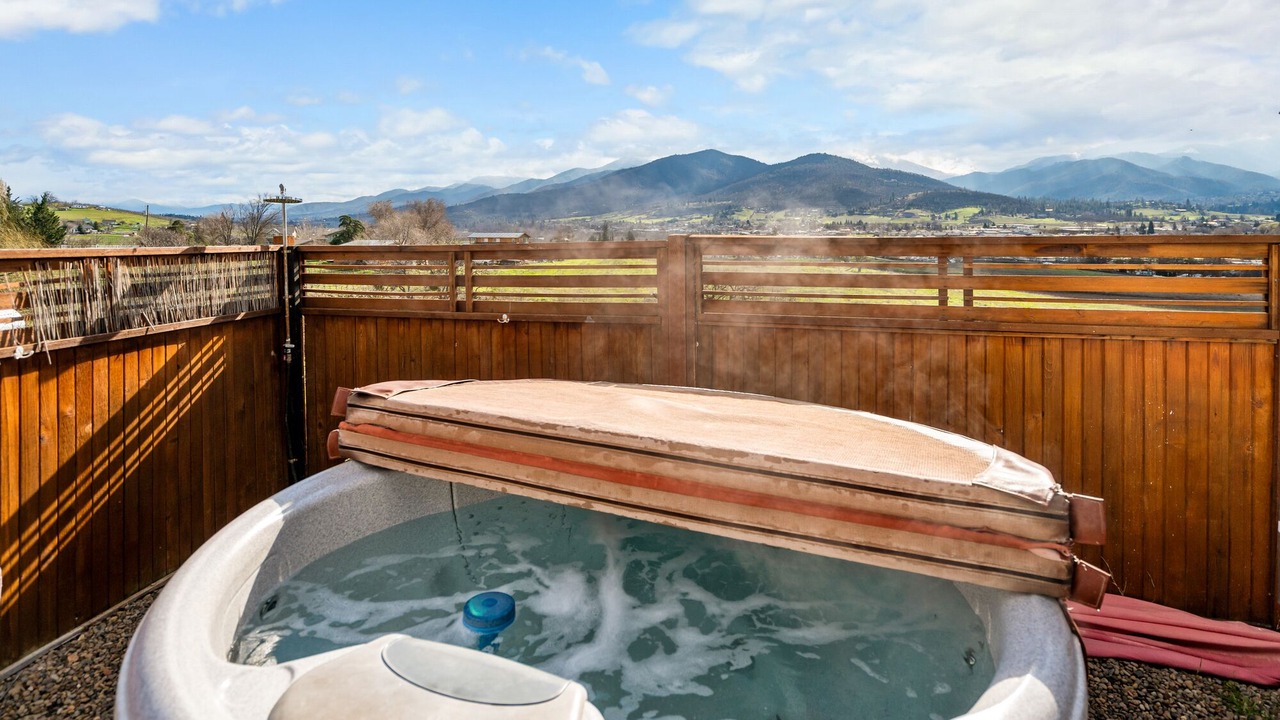 Photo of Patio Balcony in Talent