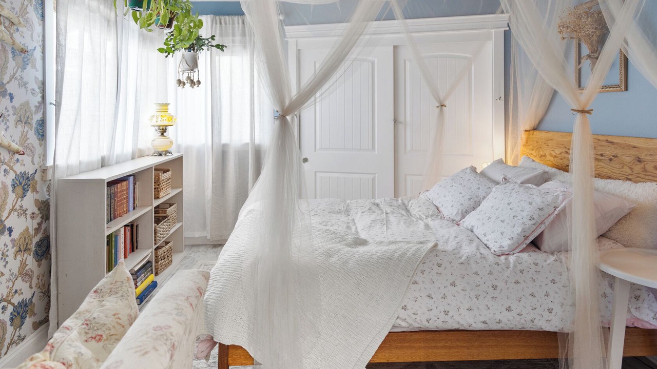 Photo of Bedroom in Talent